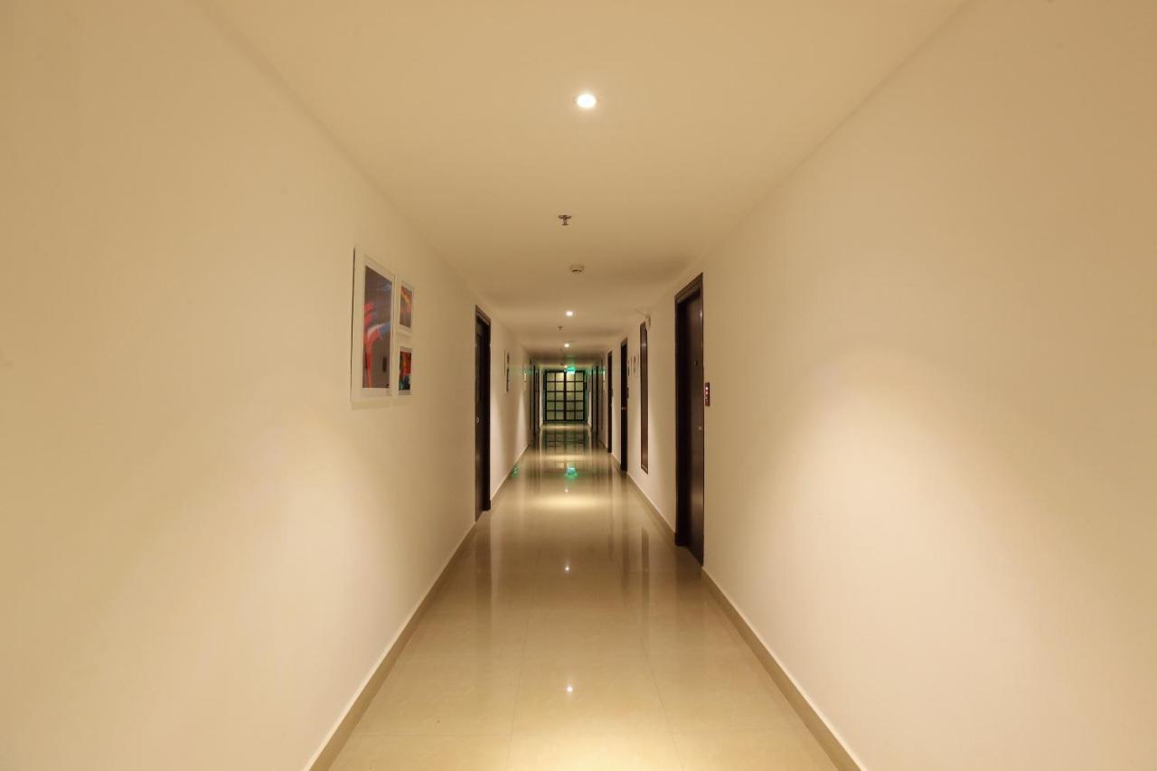 Hotel Park Residency Kuttiyadi Kuttyadi Exterior foto